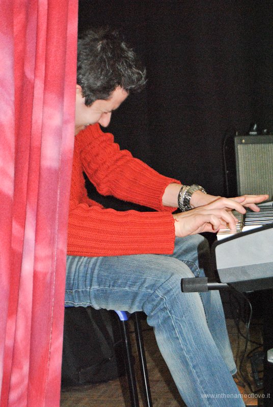 il-mago-del-piano-e-in-fibrillazione