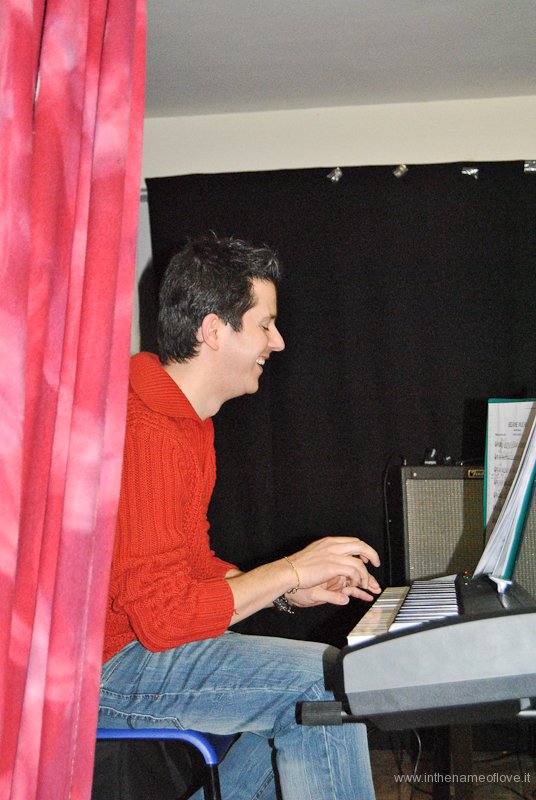 il-mago-del-piano-e-nel-suo-elemento